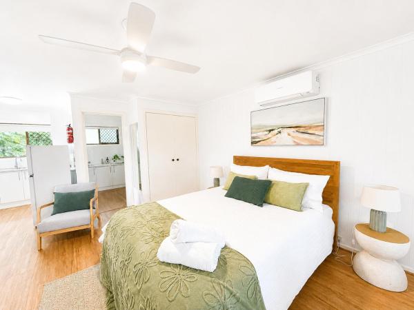 Birdsong Nook - 300m to Beach - Resort Pool, Rezervați  Hoteluri în Queensland cu piscină, Piscină