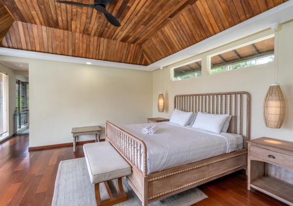 ESTUVILLA by Serenity 2BR & Private Pool in Ubud, Rezervați  Hoteluri în Bali cu parcare, Parcare