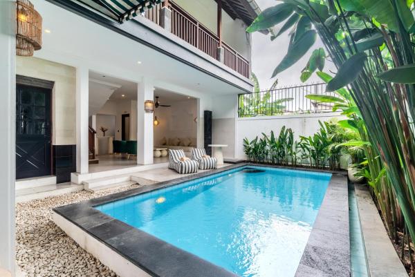 The Fallons Villa Berawa, Canggu by Sandara, Rezervați  Hoteluri în Bali cu parcare, Parcare