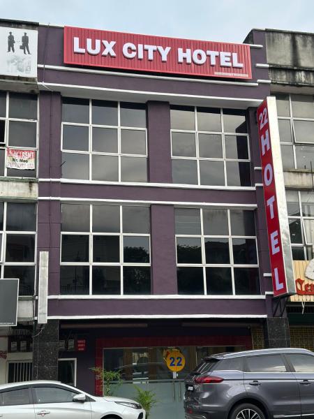 Lux City Hotel, Rezervați  Seremban Negeri Sembilan, lângă Tuanku Jaafar Seremban Hospital