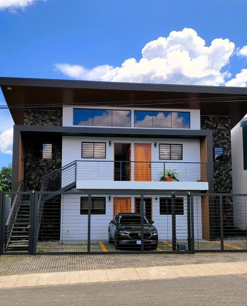 Fortuna River Way Apartments, Rezervați Apartament Hoteluri în Alajuela cu parcare, Parcare