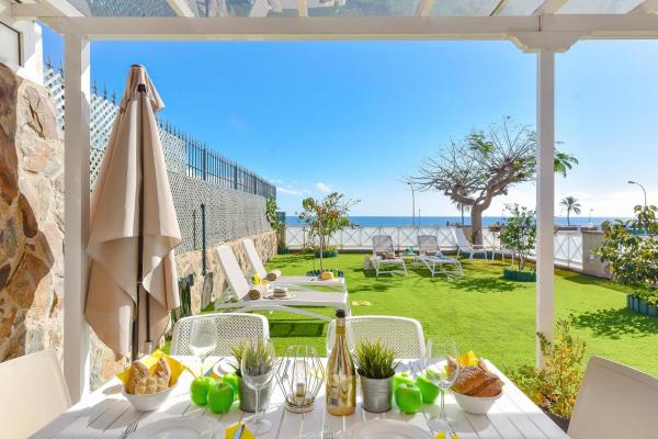 Santa Ana 22 by VillaGranCanaria, Rezervați  Hoteluri în Gran Canaria cu piscină, Piscină