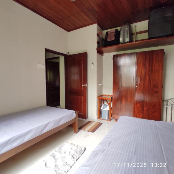 SR\s home stay, Rezervați  Kandy Kandy District