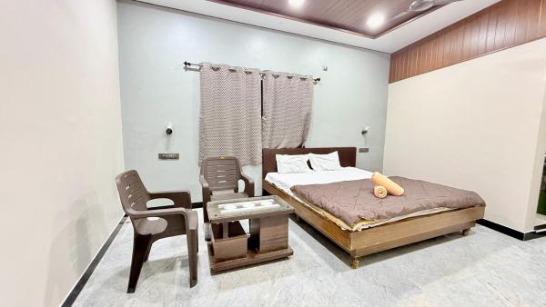 Swara Homestay, Rezervați  Bārsiv New Delhi