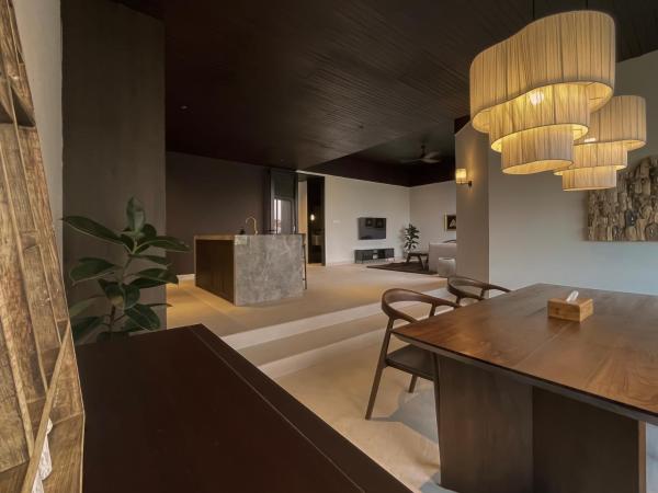 Kris Nakula Villa, Rezervați  Hoteluri în Badung cu piscină, Piscină