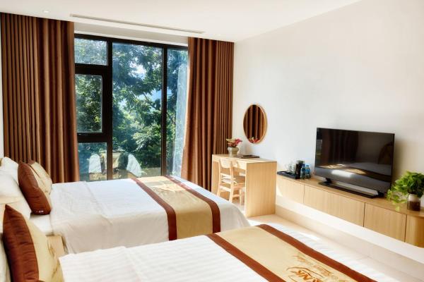 Trung Khanh Hotel, Rezervați  Hoteluri în Cao Bang cu parcare, Parcare