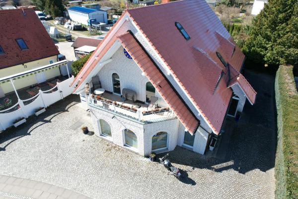 Villa Luba, Rezervați  Hoteluri în Usedom cu parcare, Parcare
