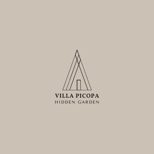Villa PICOPA, Rezervați  Hoteluri în Lombok cu parcare, Parcare