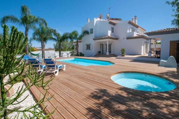 Villa Perla by Vintage Travel, Rezervați  Guia Albufeira