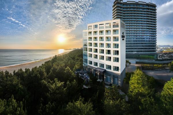 Hotel Hound Gangneung Gyeongpo, Rezervați  Hoteluri în Gangwon-Do cu parcare, Parcare