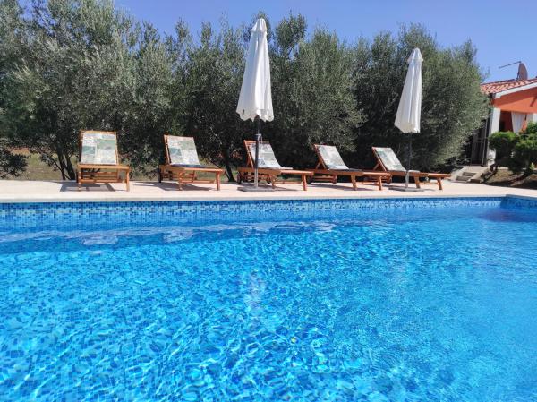 Villa Dorina, Rezervați  Barban Istria