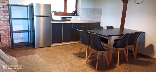 Idea Domki I Apartamenty Ca?oroczne, Rezervați Apartament Hoteluri în Warmia-Masuria cu parcare, Parcare