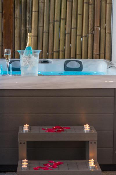 Kallia's Suites Milos, Rezervați Hostel Hosteluri în Paros, Hostel