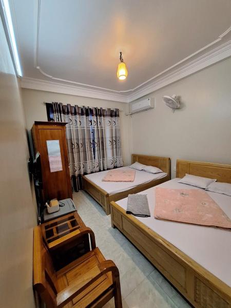 Nha Nghi Viet Khanh, Rezervați Hotel Hoteluri în Quang Ninh cu parcare, Parcare