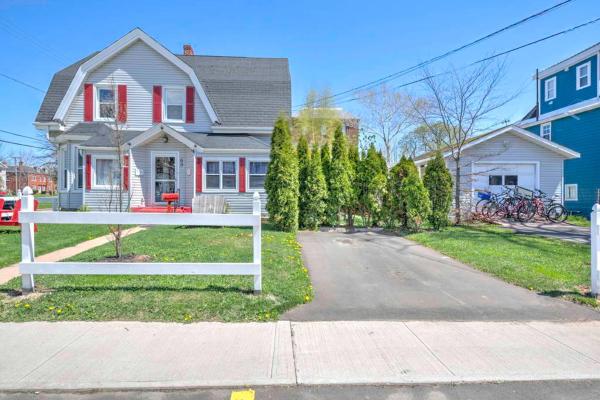 HI Charlottetown Backpackers Inn, Rezervați  Charlottetown Insula Prințului Edward