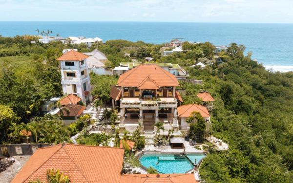 Uluwatu Mansion Hostel, Rezervați  Hoteluri în Bali cu parcare, Parcare