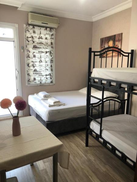 Theodora Hostel, Rezervați  Beyoglu Istanbul