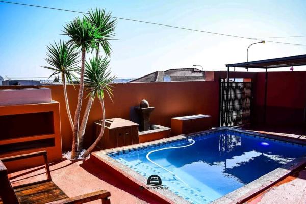 tp guesthouse, Rezervați  Phomolong Gauteng