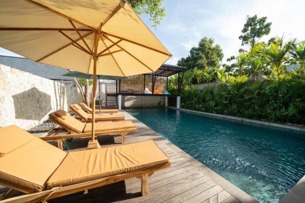 Summer Breeze Villa Uluwatu, Rezervați  Hoteluri în Bali cu parcare, Parcare