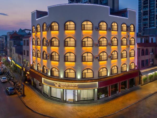 蒙自香阁宾馆, Rezervați Hotel Hoteluri în Yunnan cu parcare, Parcare