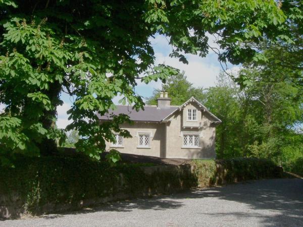 Schoolhouse at Annaghmore, Rezervați Casă de vacanță Ballysadare 