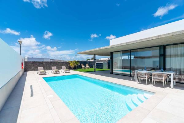 Villa Jameito, Rezervați  Hoteluri în Canary Islands cu parcare, Parcare