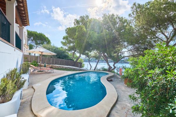 Villa Ramina by Villas Cala Dor, Rezervați  Hoteluri în Mallorca cu piscină, Piscină