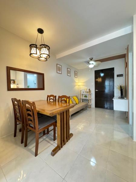 2 Bedroom Condo can accommodate up to 7 pax, Rezervați  Hoteluri în Mandaue cu parcare, Parcare