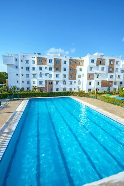 Mombasa One, Two & Three Bedroom BnB, Buxton Point Apartments - Haven & Harmony Hosts, Rezervați Apartament Hoteluri în Coast Region cu piscină, Piscină