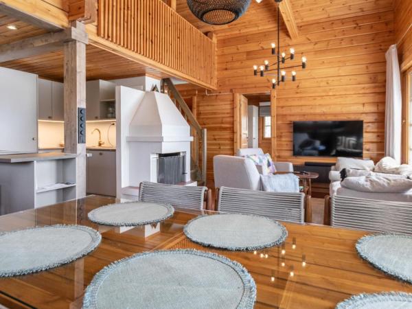 Holiday Home Villa virkeä by Interhome, Rezervați  Hoteluri în Southern Finland cu parcare, Parcare