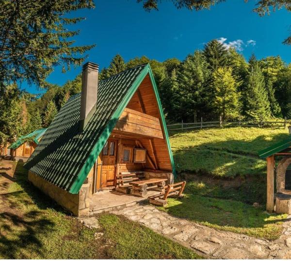 Koliba Simonović-Šiško jezero, Rezervați  Berane Berane County