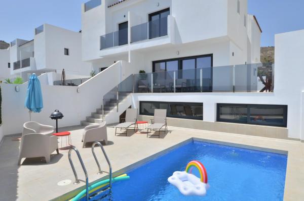 Mountain Villa with Pool by NRAS, Rezervați  Orcheta Valencia Community