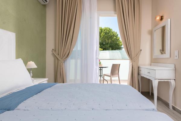 Villa Laskaridis, Rezervați  Thasos Thassos