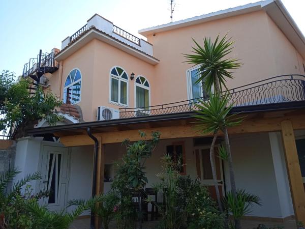 Villhour ristorante e B&b, Rezervați  Rocca Imperiale Calabria