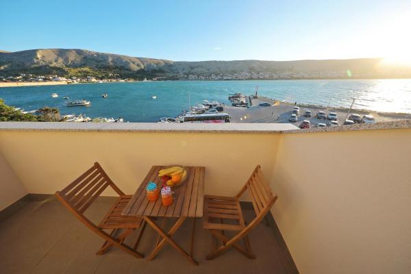 Apartmani "Jadran", Rezervați  Hoteluri în Kvarner cu parcare, Parcare