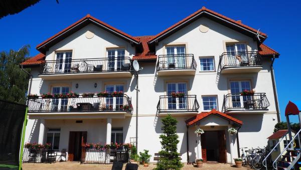 Villa Baltica, Rezervați  Hoteluri în Pomerania cu parcare, Parcare