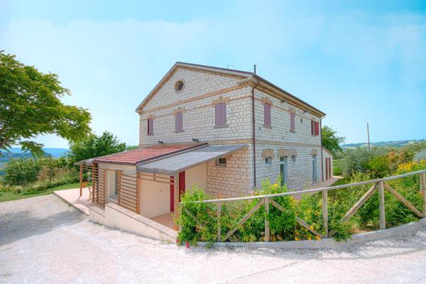 Agriturismo Casa Rossi di Paolo Rossi, Rezervați  Numana 