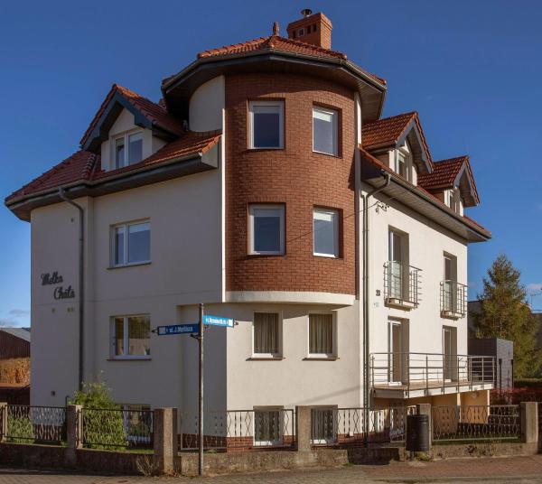 Wielka Chata, Rezervați Apartament Hoteluri în Pomerania cu parcare, Parcare