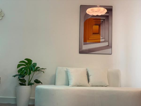 SiHouse Hacome Galacity City Center 2BR, Rezervați  Hoteluri în Ninh Thuan cu parcare, Parcare