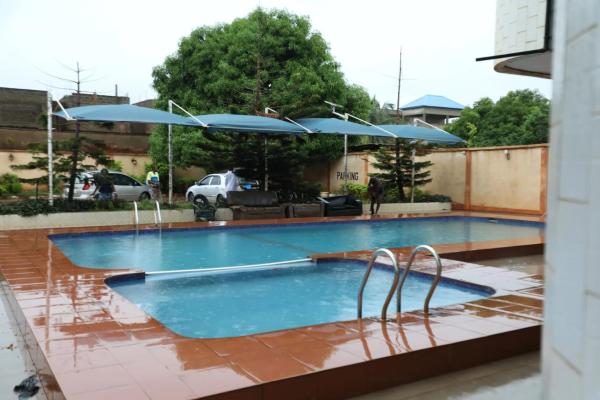 Hôtel La Majesté, Rezervați Hotel Bohicon Benin