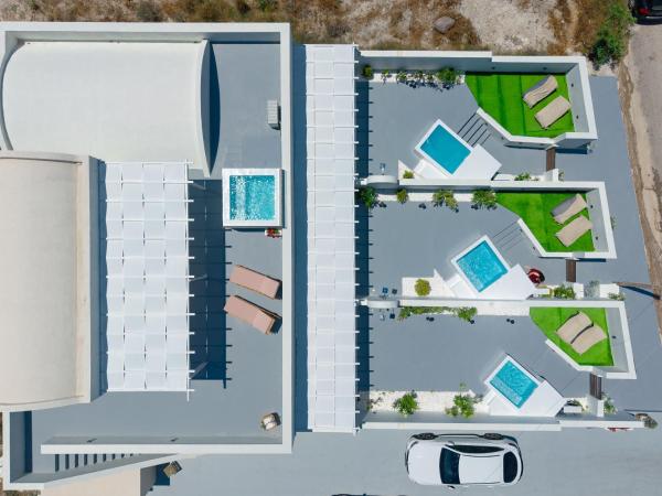 Caldera's Elements, Rezervați Hotel Pirgos Santorini