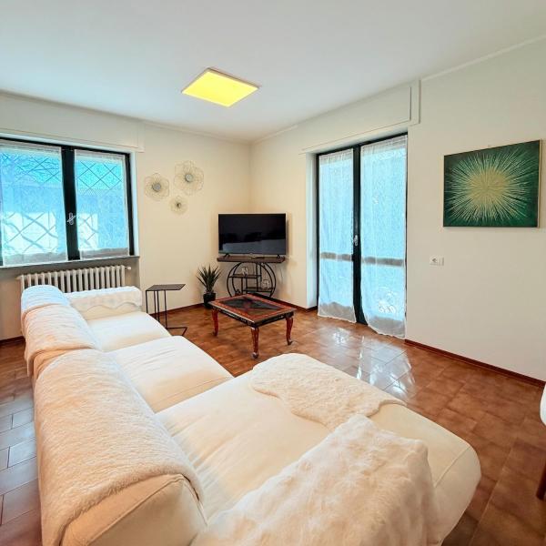 Villa Bianca, Lago Maggiore, Parco Privato Esclusivo, Rezervați   