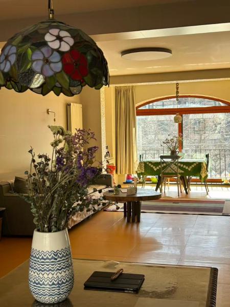 张家口冠奥假日酒店, Rezervați Hotel Hoteluri în Chongli cu parcare, Parcare