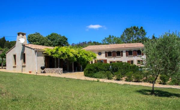 Villa Alarelle, Rezervați  Hoteluri în Montouliers cu piscină, Piscină