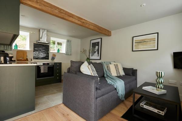 Lily Cottage, Rezervați  Bibury Glasgow