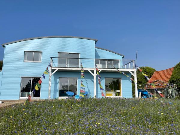 La Maison Bleue-Sciotot-Les Pieux, Rezervați  Les Pieux 
