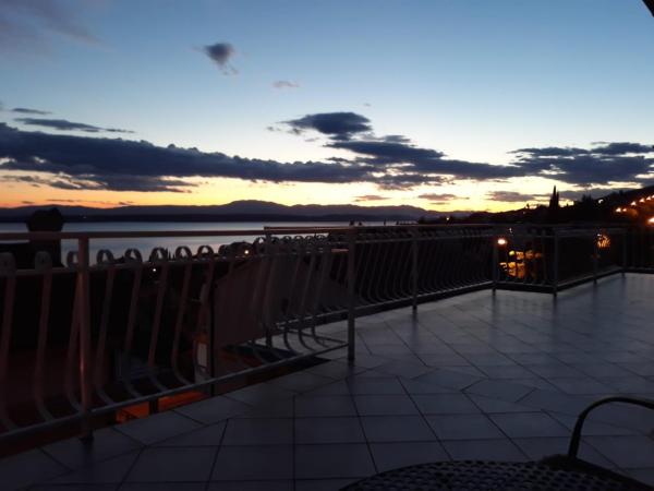 Vesna Rooms, Rezervați  Hoteluri în Kvarner cu parcare, Parcare