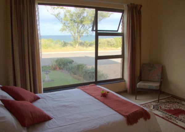 Dolphins View Self Catering Guesthouse, Rezervați Pensiune Wilderness George