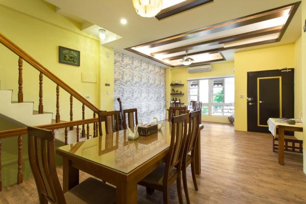 Loving Riverside Bed and Breakfast