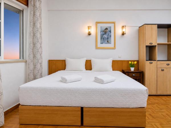 Pensao Residencial Solar - Guesthouse B&B